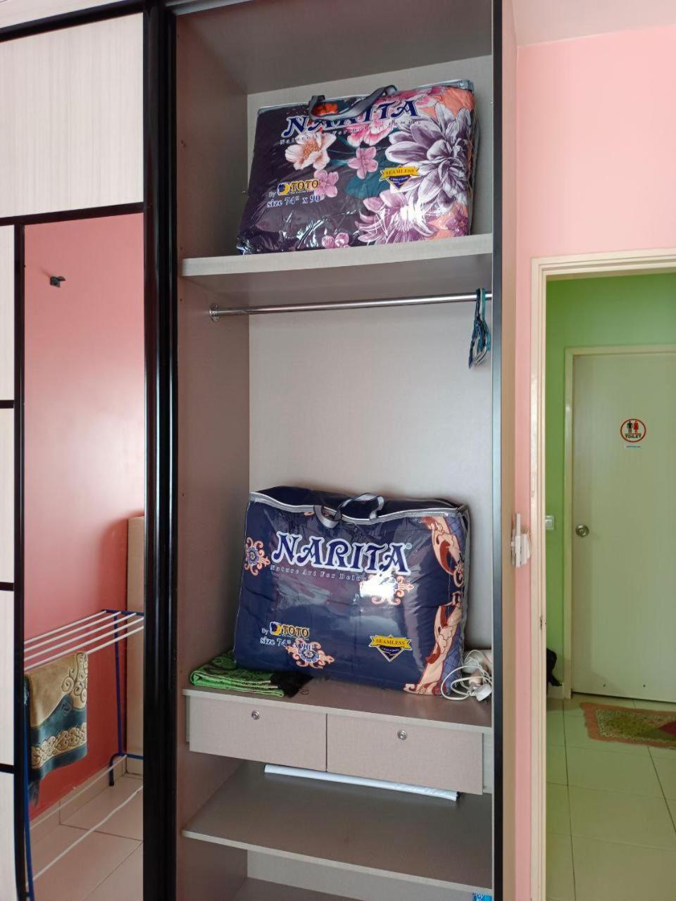 Nena Homestay Setia Alam, Air Conditioned, High Speed Internet Shah Alam Bagian luar foto